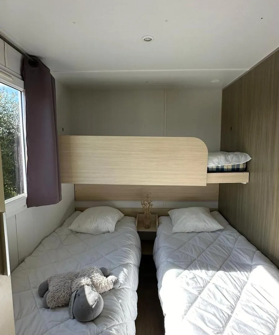 Camping Le Kergorz Plomodiern 0*,  Франция
